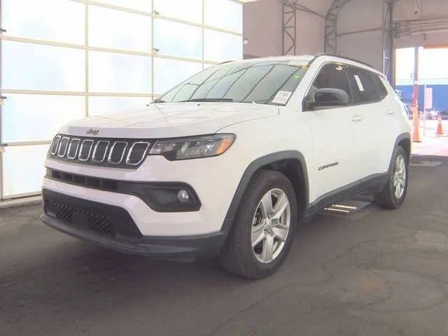 2022 Jeep Compass Latitude FWD photo