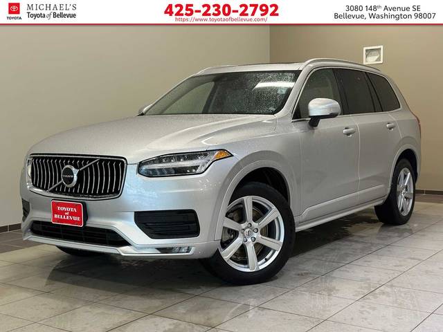 2022 Volvo XC90 Momentum AWD photo