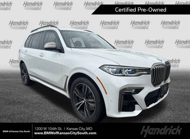 2022 BMW X7 M50i AWD photo