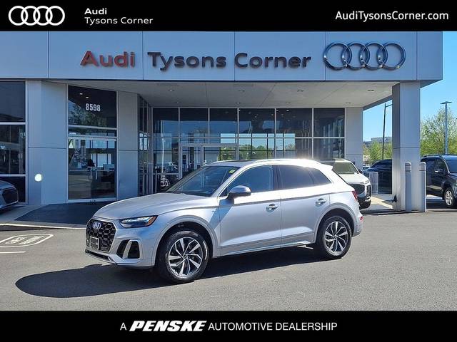 2022 Audi Q5 S line Prestige AWD photo