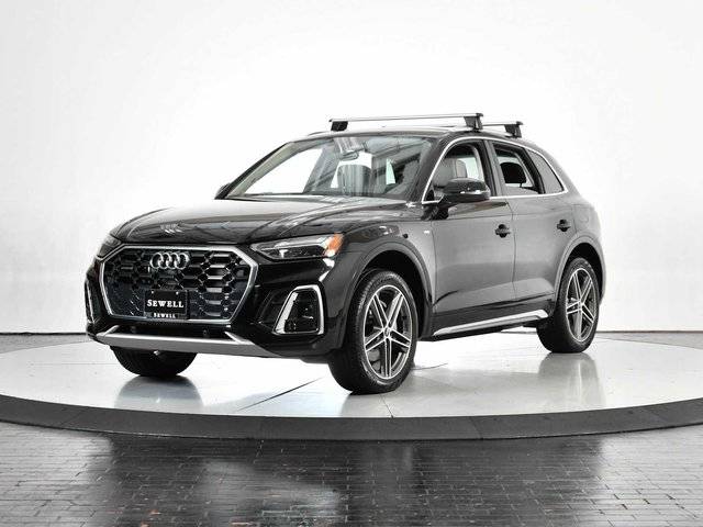 2022 Audi Q5 S line Premium AWD photo