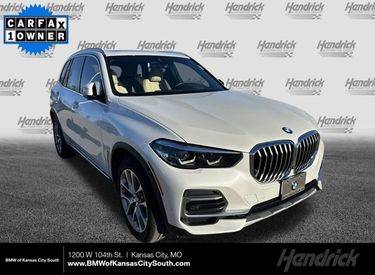 2022 BMW X5 xDrive40i AWD photo