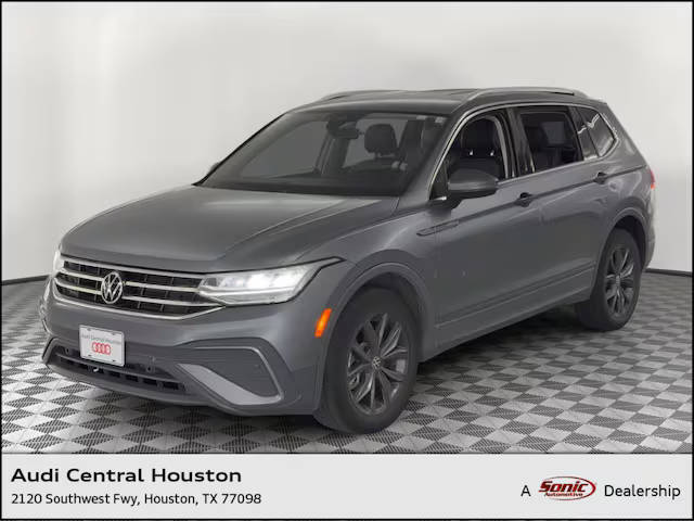2022 Volkswagen Tiguan SE FWD photo