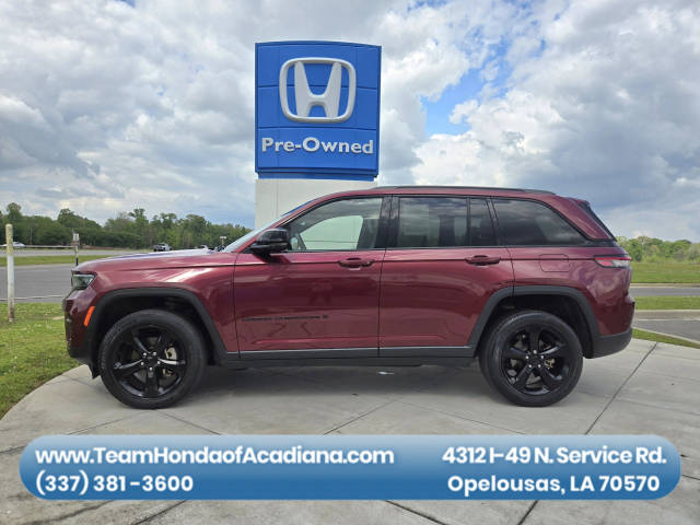 2022 Jeep Grand Cherokee Altitude 4WD photo