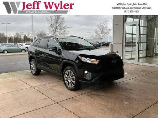 2022 Toyota RAV4 XLE Premium FWD photo