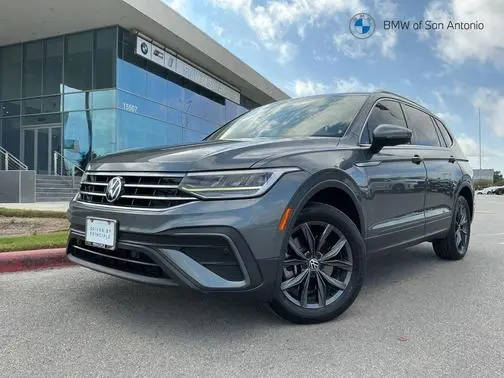 2022 Volkswagen Tiguan SE FWD photo