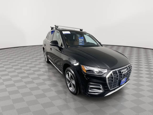 2022 Audi Q5 Premium Plus AWD photo