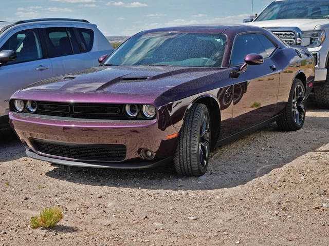 2022 Dodge Challenger SXT RWD photo