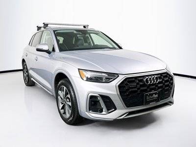 2022 Audi Q5 S line Premium AWD photo