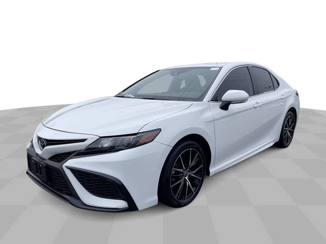 2022 Toyota Camry SE FWD photo