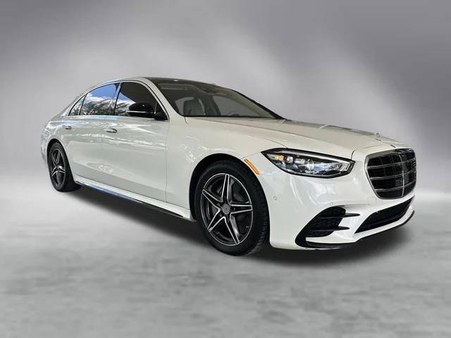 2022 Mercedes-Benz S-Class S 500 AWD photo