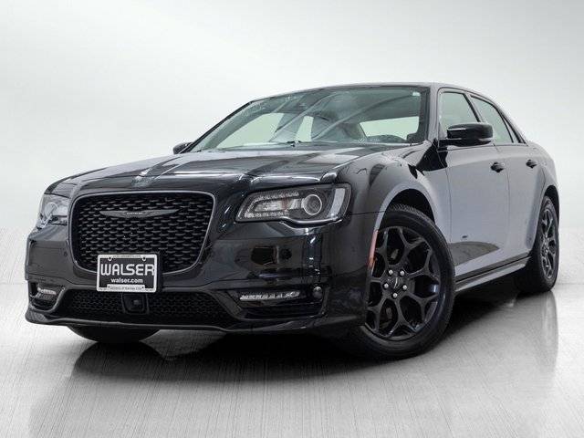 2022 Chrysler 300 Touring L AWD photo