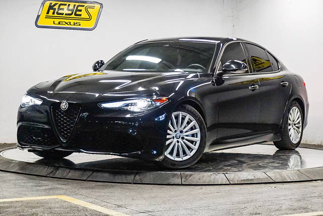 2022 Alfa Romeo Giulia  RWD photo