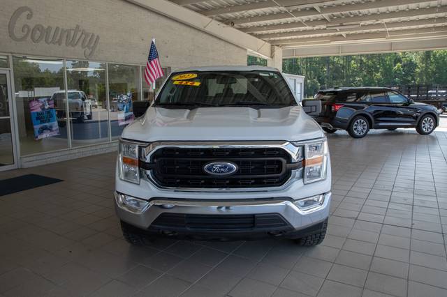 2022 Ford F-150 XLT 4WD photo
