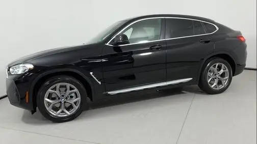 2022 BMW X4 xDrive30i AWD photo
