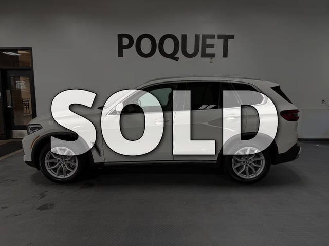 2022 BMW X5 xDrive40i AWD photo