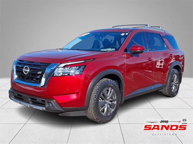 2022 Nissan Pathfinder SL 4WD photo