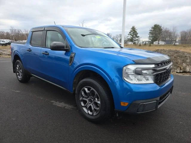 2022 Ford Maverick XLT FWD photo