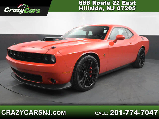 2022 Dodge Challenger R/T Scat Pack RWD photo