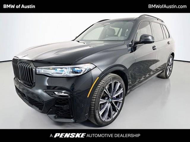 2022 BMW X7 M50i AWD photo