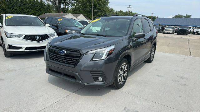 2022 Subaru Forester Premium AWD photo