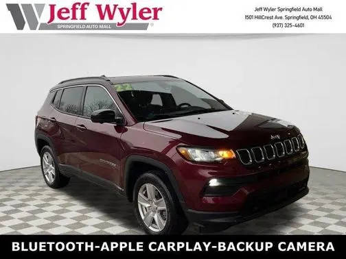 2022 Jeep Compass Latitude 4WD photo