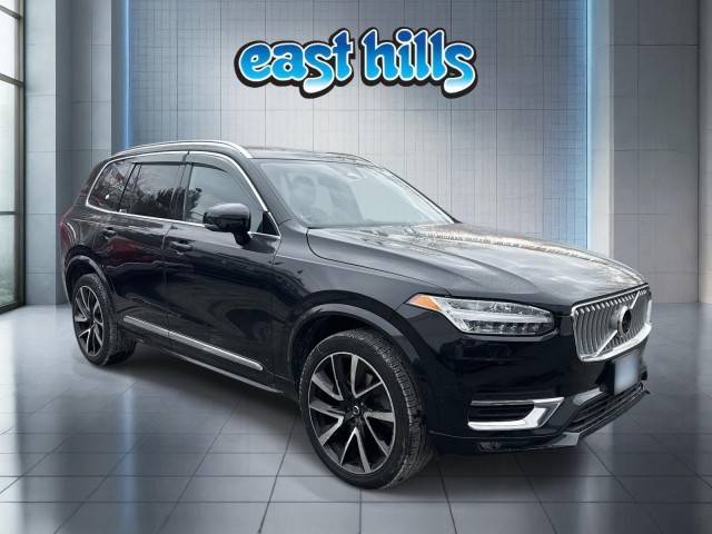 2023 Volvo XC90 Plus AWD photo