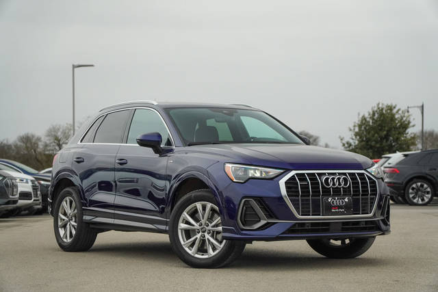 2022 Audi Q3 S line Premium AWD photo