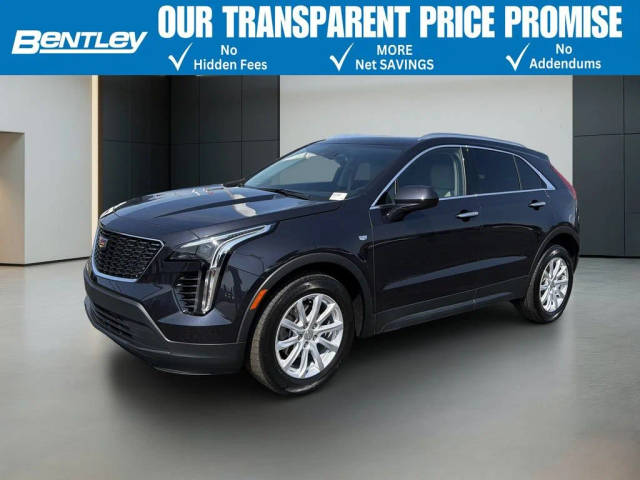 2022 Cadillac XT4 FWD Luxury FWD photo