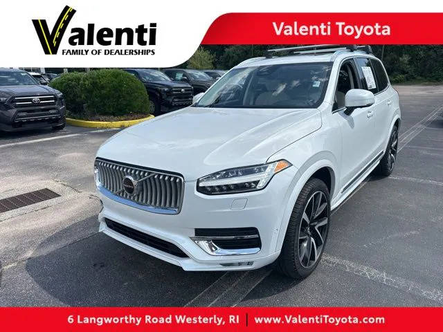 2023 Volvo XC90 Plus AWD photo