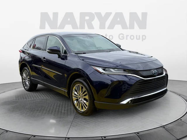 2022 Toyota Venza Limited AWD photo