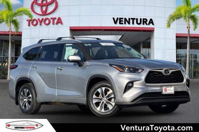 2022 Toyota Highlander XLE AWD photo