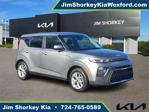 2022 Kia Soul LX FWD photo