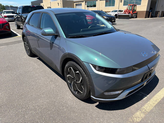 2022 Hyundai Ioniq 5 SE AWD photo