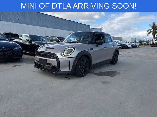 2023 MINI Hardtop 4 Door Cooper S FWD photo