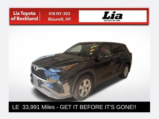 2022 Toyota Highlander LE AWD photo