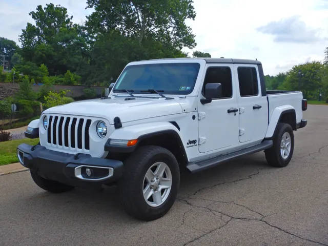2022 Jeep Gladiator Sport S 4WD photo