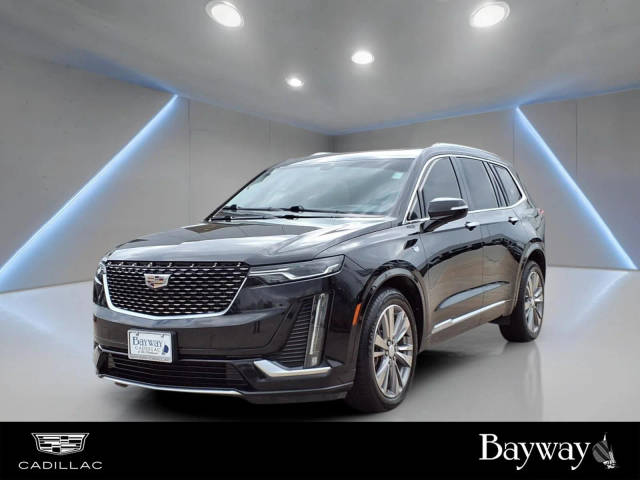 2022 Cadillac XT6 Premium Luxury FWD photo