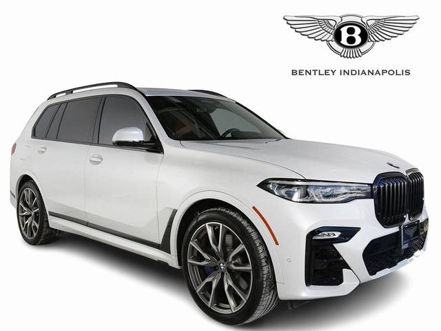 2022 BMW X7 M50i AWD photo