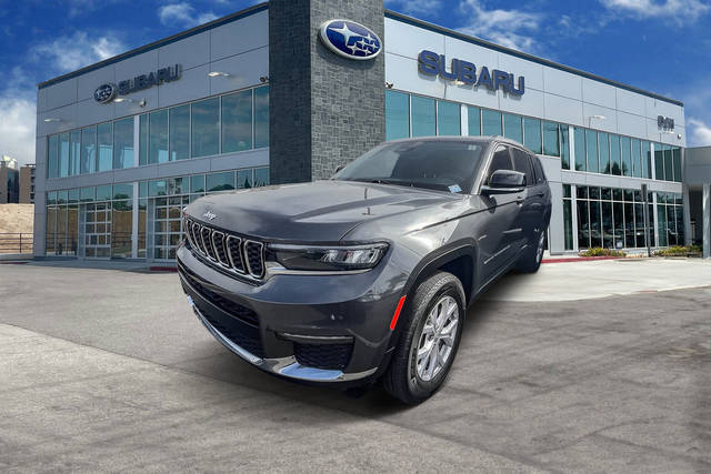 2022 Jeep Grand Cherokee L Limited 4WD photo