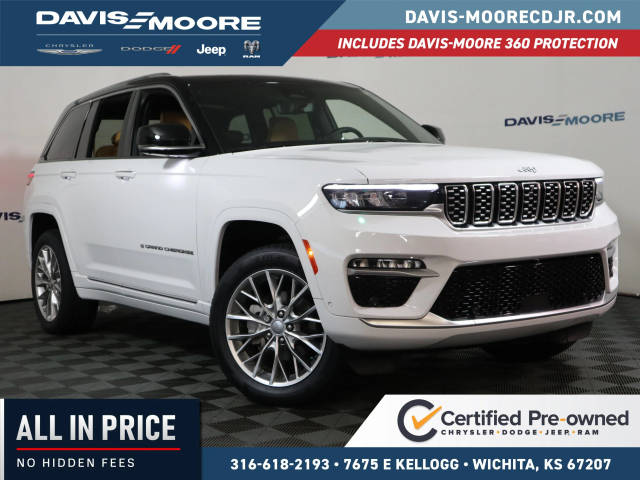2022 Jeep Grand Cherokee Summit 4WD photo