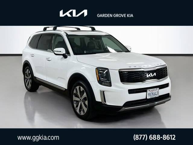 2022 Kia Telluride S FWD photo