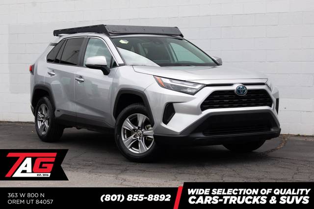 2022 Toyota RAV4 Hybrid XLE AWD photo