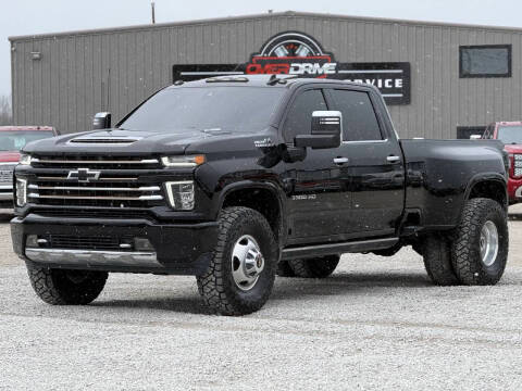 2021 Chevrolet Silverado 3500HD High Country 4WD photo