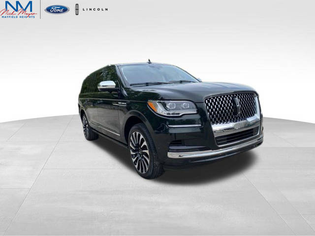 2022 Lincoln Navigator L Black Label 4WD photo