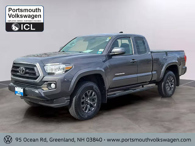 2022 Toyota Tacoma SR5 4WD photo