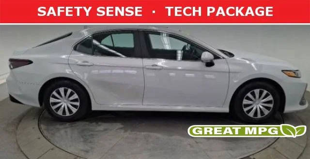 2022 Toyota Camry Hybrid LE FWD photo