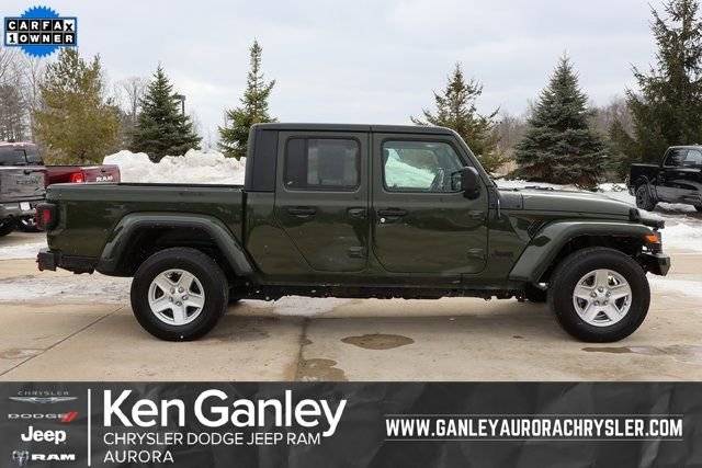 2022 Jeep Gladiator Sport S 4WD photo