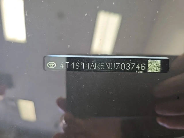 2022 Toyota Camry SE FWD photo