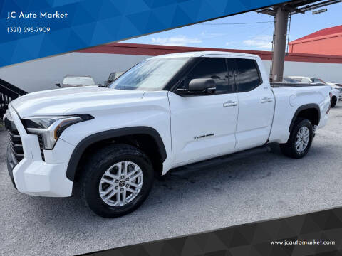 2022 Toyota Tundra SR5 4WD photo